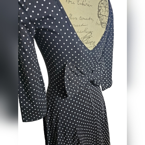 NWT Rue21 Polka Dot Dress| Women's Size Medium | V- Back With Bow - Picture 5 of 8